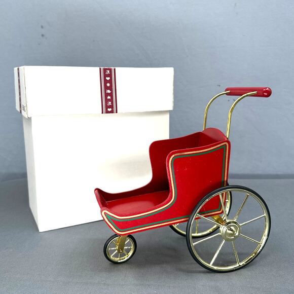American Girl Samantha Victorian Doll Carriage Red Brass Trim W Box Retired - Picture 1 of 16
